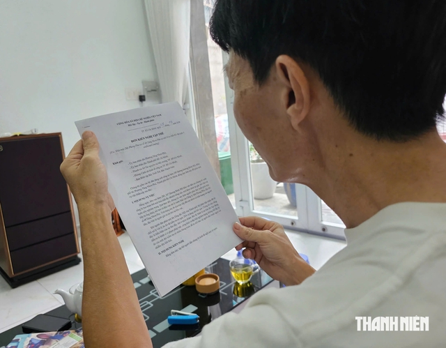 Dân khốn khổ vì mùi hóa chất nồng nặc bủa vây khu dân cư - Ảnh 4.