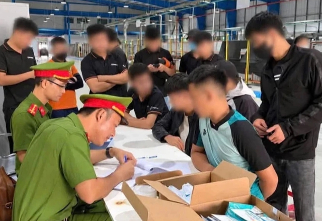 C&ocirc;ng an Đ&agrave; Nẵng đ&aacute;nh mạnh nguồn cung ma t&uacute;y từ bi&ecirc;n giới, đường biển- Ảnh 2.