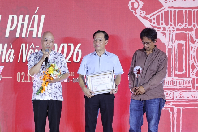 
Giải B&ugrave;i Xu&acirc;n Ph&aacute;i 2026 vinh danh nh&agrave; thơ Bằng Việt
- Ảnh 2.