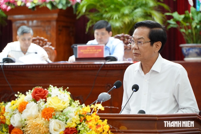 Bí thư Thành ủy Cần Thơ phê bình tình trạng giải quyết công việc lòng vòng- Ảnh 1.