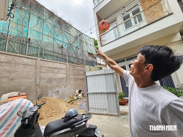 Dân khốn khổ vì mùi hóa chất nồng nặc bủa vây khu dân cư - Ảnh 3.