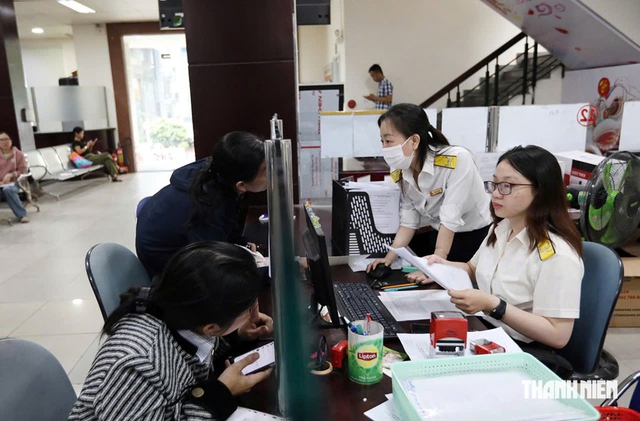 Rước họa v&igrave; mua b&aacute;n bất động sản '2 gi&aacute;': Rủi ro ph&aacute;p l&yacute; chực chờ - Ảnh 1.