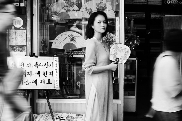 Đỗ Thị Hải Yến mang cảm hứng áo dài, yếm Việt đến Busan- Ảnh 5.