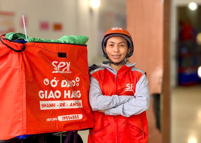 Những &lsquo;t&agrave;i&rsquo; nữ ph&iacute;a sau h&agrave;nh tr&igrave;nh giao nhận tận t&acirc;m, đ&aacute;ng tin cậy của SPX - Ảnh 2.