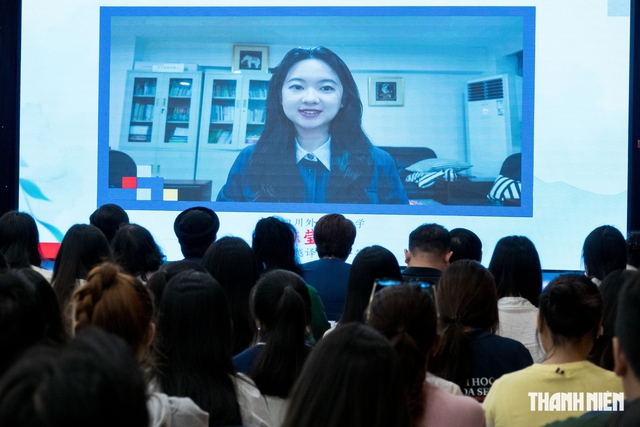Nữ sinh Trung Quốc giành giải nhất dịch văn học từ niềm yêu thích Nguyễn Nhật Ánh - Ảnh 1.