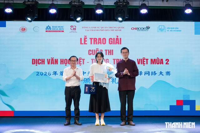 Nữ sinh Trung Quốc giành giải nhất dịch văn học từ niềm yêu thích Nguyễn Nhật Ánh - Ảnh 2.