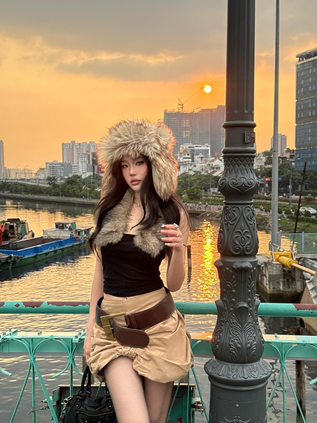 Trang phục sắc nâu caramel cổ điển nhưng không nhạt nhòa - Ảnh 7.
