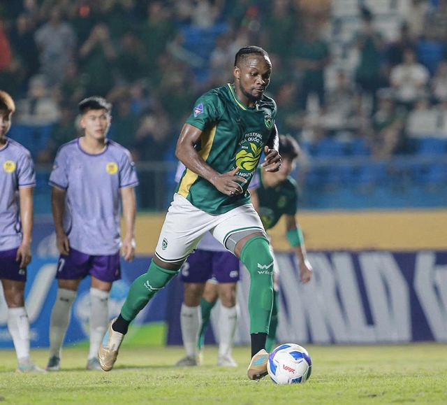 'Ngựa chứng' một thời của V-League thăng hoa ở hạng nhất- Ảnh 1.