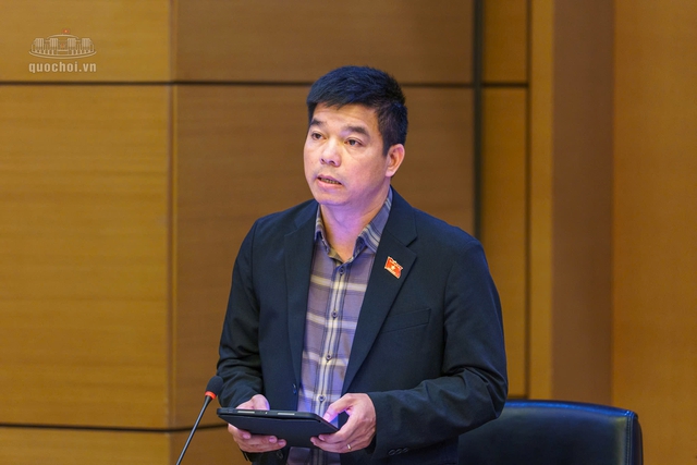 Đại biểu Quốc hội đề xuất 'phạt nguội' hút thuốc lá- Ảnh 1.