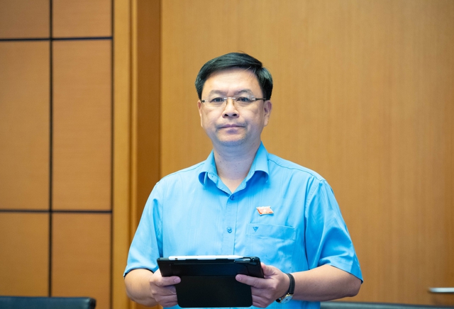 Đại biểu Quốc hội đề xuất 'phạt nguội' hút thuốc lá- Ảnh 2.