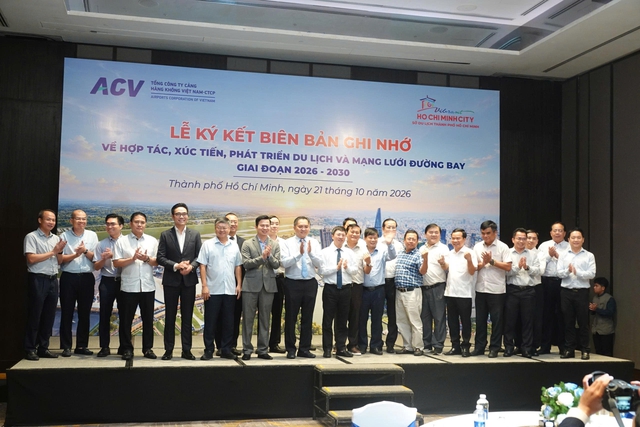 TP.HCM xúc tiến mở đường bay mới, quảng bá du lịch ngay tại sân bay - Ảnh 1.