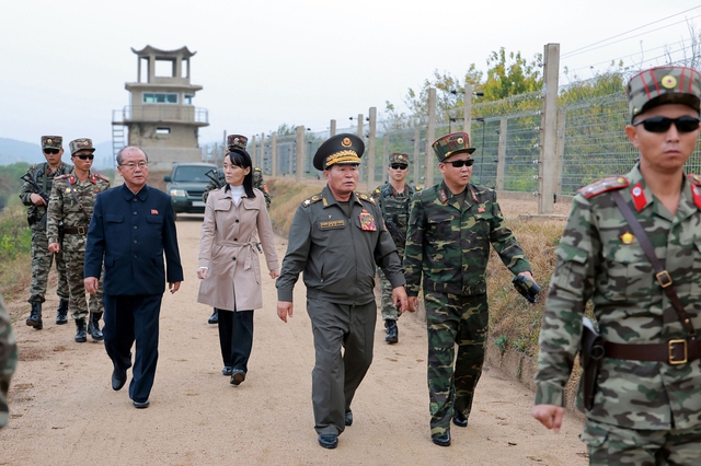 Triều Tiên đưa đơn vị chiến đấu vào vị trí, sắp có động thái tại giới tuyến - Ảnh 1.