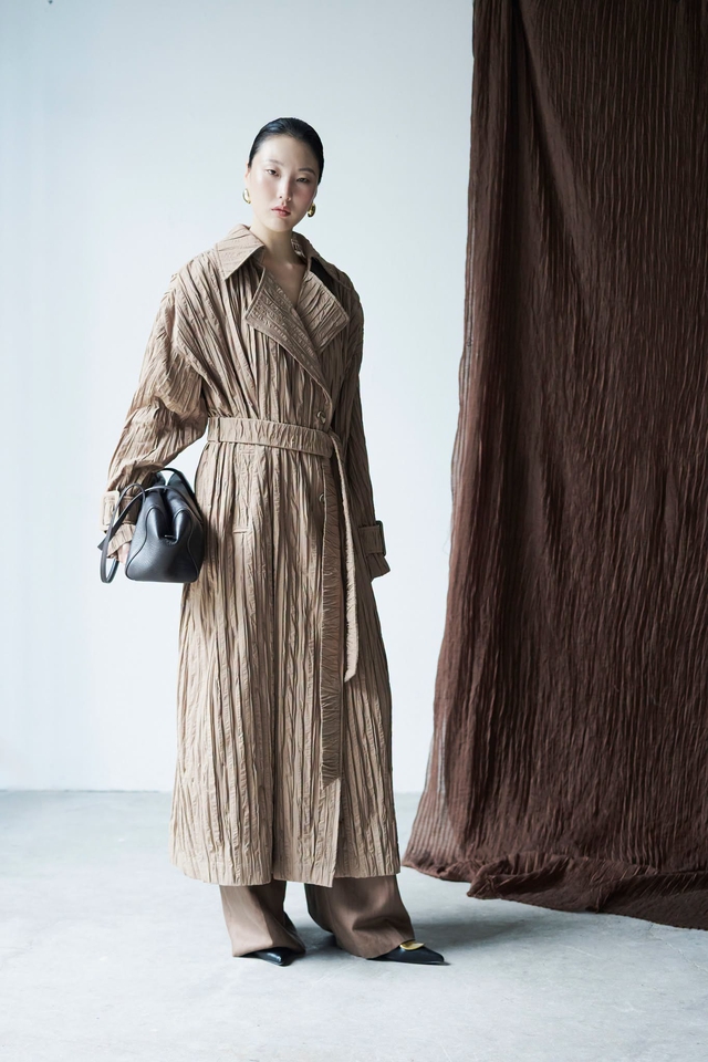 Trench coat, chiếc &aacute;o kho&aacute;c măng t&ocirc;  - Ảnh 4.