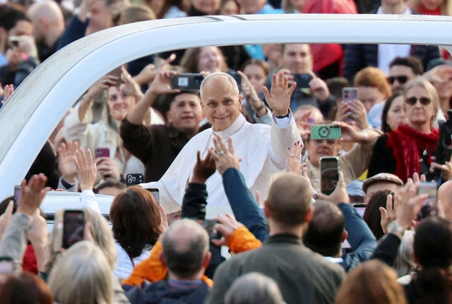 Pope Leo will not need further cancer treatment, doctors say - Ảnh 1.