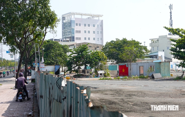TP.HCM sẽ thu hồi hơn 230.000 m2 nhà đất công - Ảnh 1.
