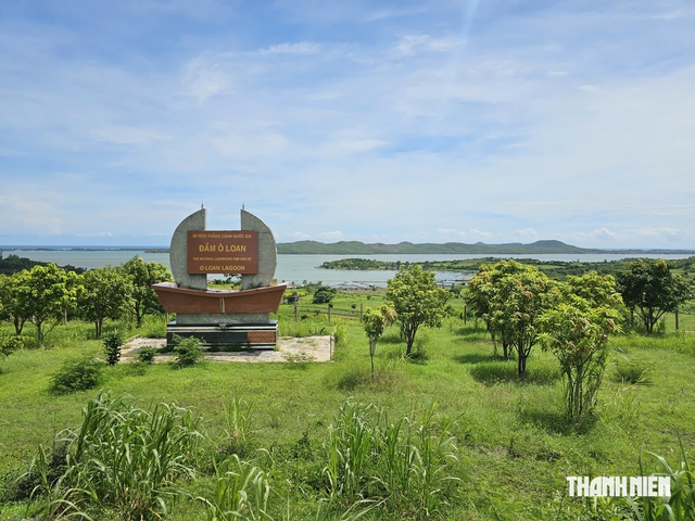 Danh thắng đầm Ô Loan: Vang danh sò huyết, cua huỳnh đế và giai thoại một vị vua- Ảnh 3.