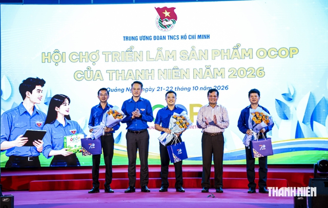 50 gian hàng OCOP thanh niên hội tụ tại Quảng Ngãi - Ảnh 3.