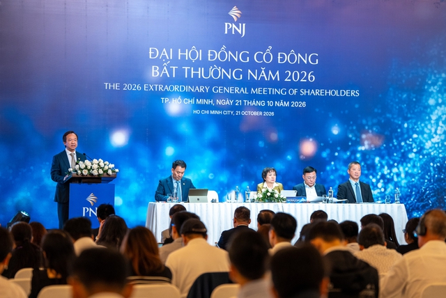 Bà Cao Thị Ngọc Dung: Bán cổ phiếu PNJ, không còn cách nào khác - Ảnh 1.