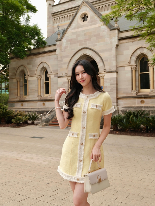 Mê đắm những chiếc túi xách có quai thanh lịch - Ảnh 1.