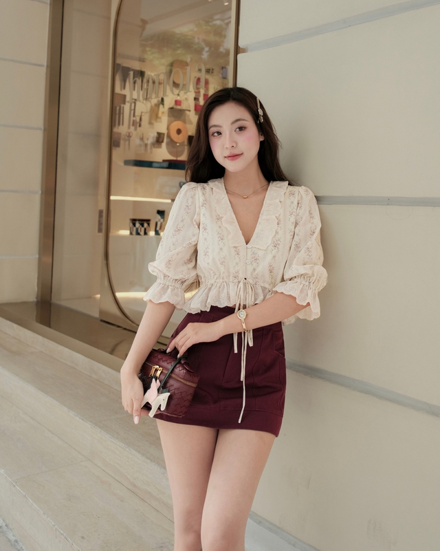 Đồng hồ nhỏ tạo nét "sang ngầm" trên cổ tay quý cô - Ảnh 4.
