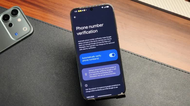 Google tự động liên kết số điện thoại với mọi tài khoản Android - Ảnh 1.