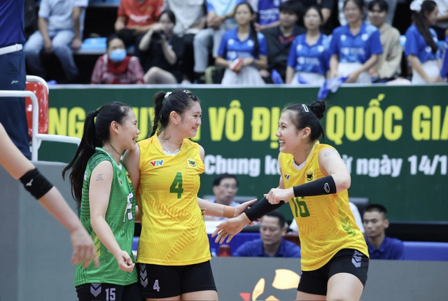 Xác định 2 cặp bán kết giải bóng chuyền nữ vô địch quốc gia 2026: Hấp dẫn - Ảnh 2.