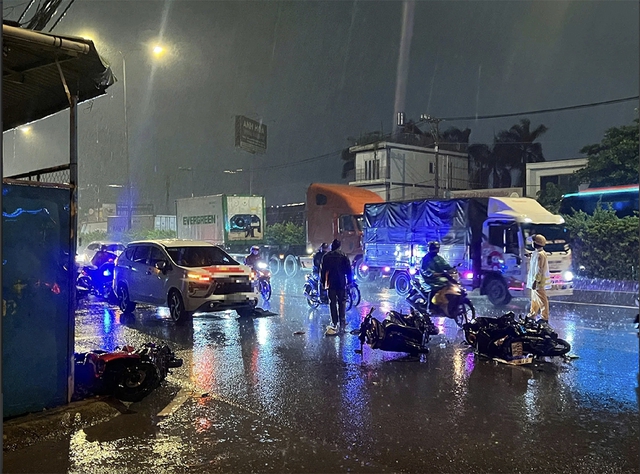 Tin tức đặc biệt tr&ecirc;n b&aacute;o in Thanh Ni&ecirc;n 23.10.2026- Ảnh 3.