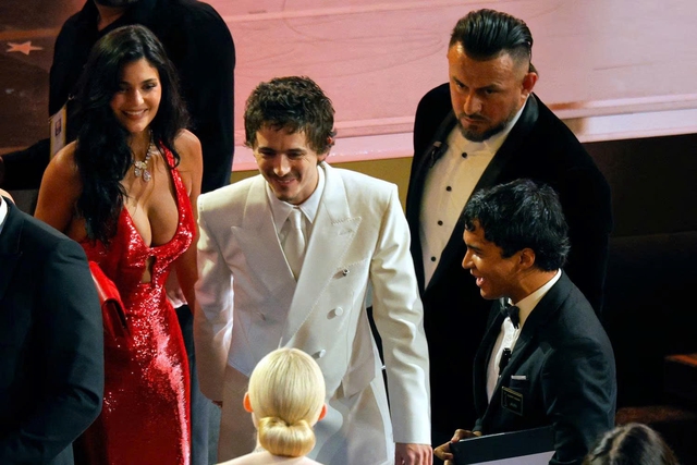 Timoth&eacute;e Chalamet vẫn chưa sẵn s&agrave;ng l&agrave;m đ&aacute;m cưới với Kylie Jenner? - Ảnh 2.