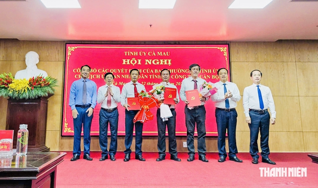 Cà Mau điều động, bổ nhiệm 19 cán bộ, nhiều giám đốc sở nhận nhiệm vụ mới - Ảnh 1.