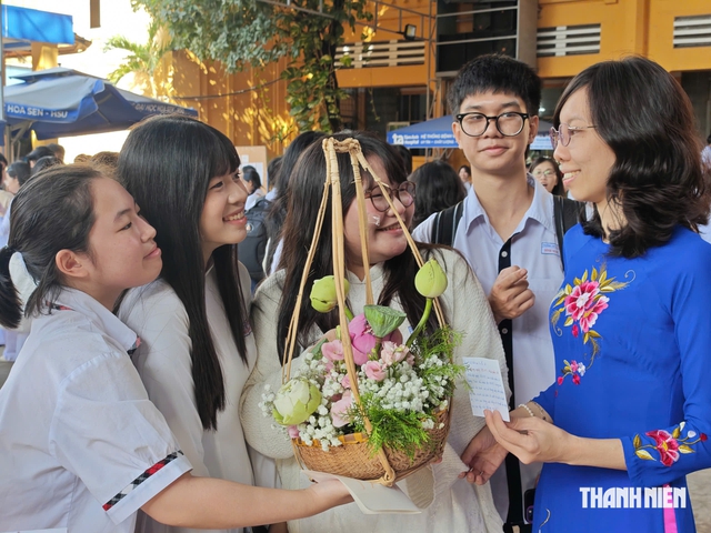 Ngăn bạo lực học đường: 'Dạy người' để 'dạy chữ' - Ảnh 3.
