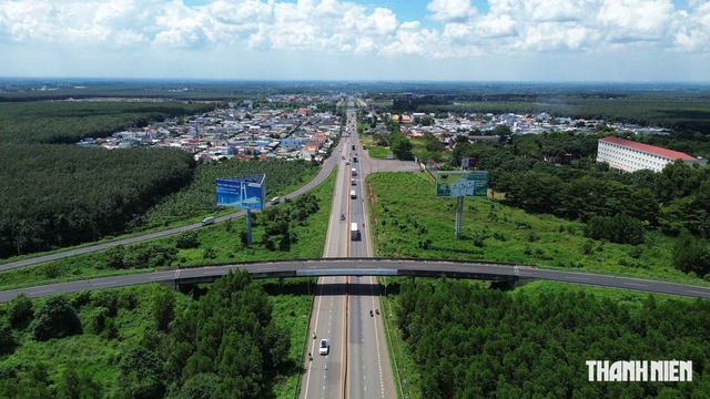 Nhận diện tai nạn giao th&ocirc;ng: Điểm đen quốc lộ- Ảnh 5.