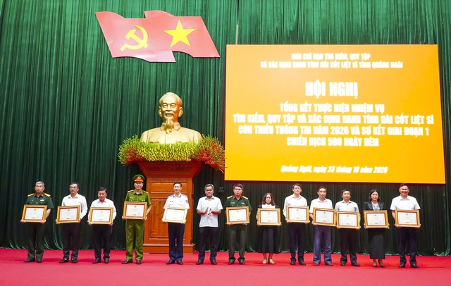 Quảng Ngãi khai quật, tìm kiếm dứt điểm tại 5 vị trí mộ liệt sĩ tập thể- Ảnh 4.