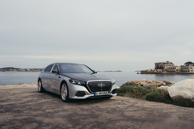 Sản phẩm điện hóa mở rộng, CEO Mercedes-Benz Việt Nam chia sẻ về lợi thế thương hiệu - Ảnh 3.