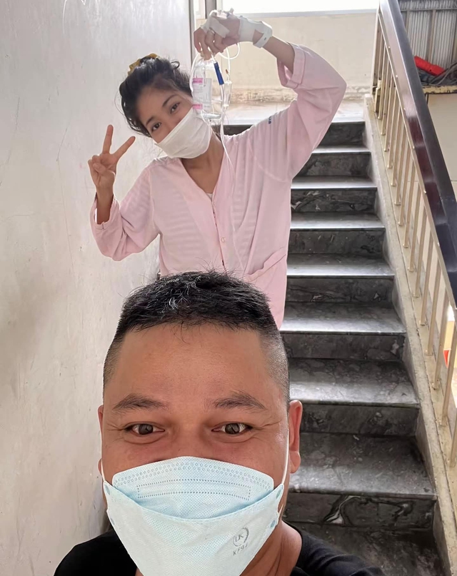 Ch&agrave;ng trai Huế cưới người y&ecirc;u mắc ung thư m&aacute;u: &lsquo;Lỡ thương rồi, bỏ kh&ocirc;ng được&rsquo; - Ảnh 3.