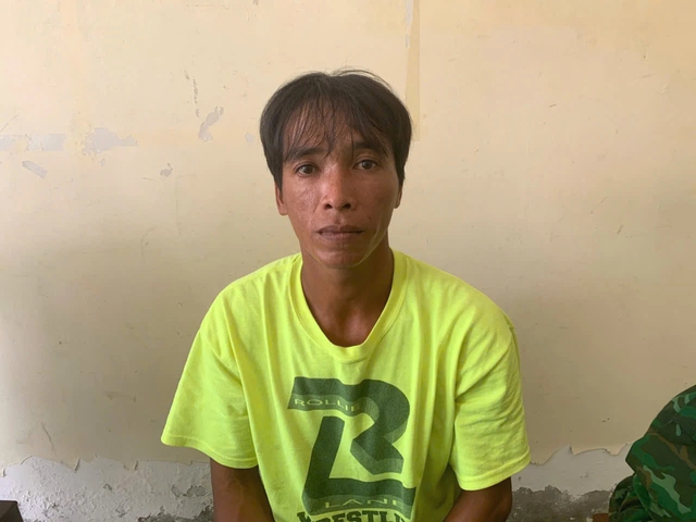 C&ocirc;ng an tỉnh An Giang bắt nghi phạm giết người tr&ecirc;n t&agrave;u c&aacute;- Ảnh 1.