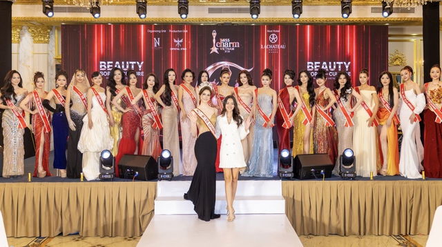 Á hậu làm đạo diễn catwalk tại Miss Charm Vietnam 2026 là ai? - Ảnh 2.