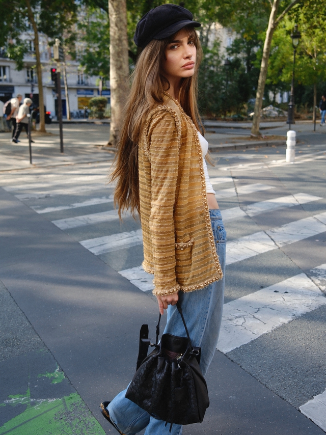 Cách phối quần jeans mùa lạnh đẹp xao xuyến- Ảnh 1.