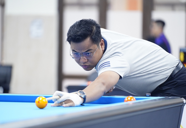 Billiards: Nhà vô địch Việt Nam thắng đẹp trận 'derby', thẳng tiến vòng 16 PBA - Ảnh 1.