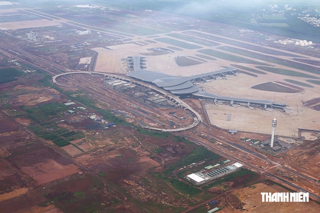 Tin tức đặc biệt tr&ecirc;n b&aacute;o in Thanh Ni&ecirc;n 24.10.2026 - Ảnh 1.