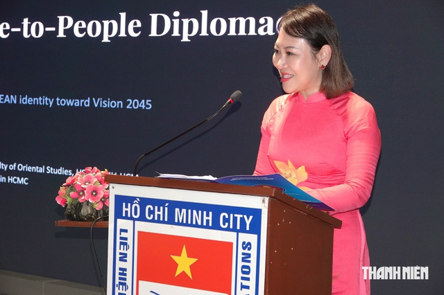 Từ bộ cờ dân gian mới đến văn hóa và ngoại giao nhân dân - Ảnh 2.