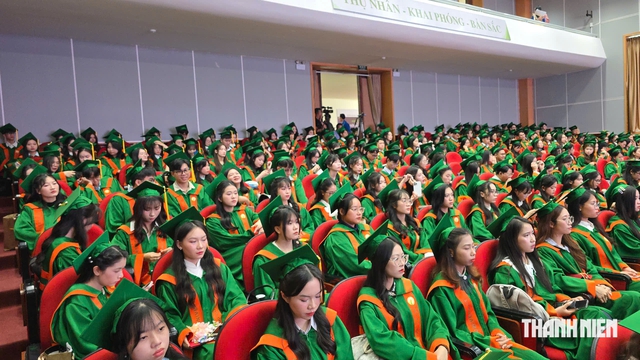 Trường ĐH Đà Lạt nhiều hoạt động kỷ niệm 50 năm đổi mới và phát triển - Ảnh 9.