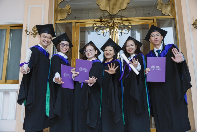 Leeds Beckett MBA triển khai học bổng đến 70% và các cơ hội học tập quốc tế - Ảnh 2.