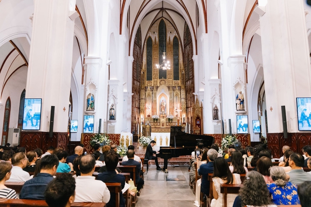 Lưu Hồng Quang đưa kiệt t&aacute;c của Franz Liszt v&agrave;o kh&ocirc;ng gian Nh&agrave; thờ Lớn H&agrave; Nội - Ảnh 1.
