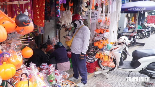 Không gian mới cho gen Z trong mùa lễ hội Halloween - Ảnh 2.
