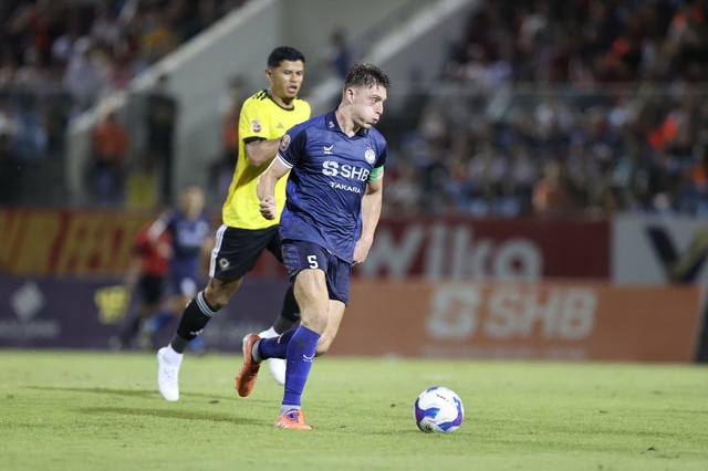 HLV Kewell và trung vệ trẻ cùng dính thẻ đỏ, CLB Hà Nội thua đau Đà Nẵng tại Chi Lăng- Ảnh 4.