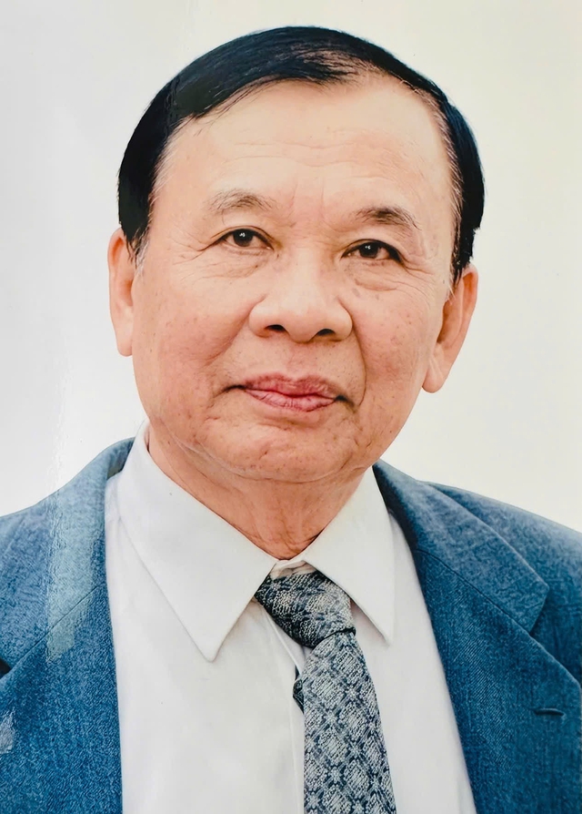 Hiệu trưởng đầu tiên của Trường ĐH Văn Hiến qua đời ở tuổi 91 - Ảnh 1.