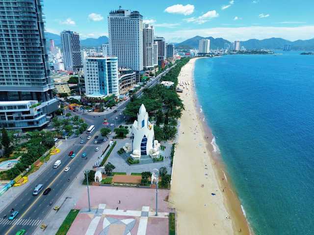 Đề xuất thí điểm UAV giám sát, cứu nạn trên bãi biển Nha Trang- Ảnh 2.