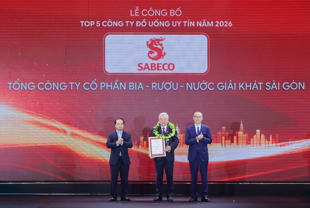 SABECO giữ danh hiệu dẫn đầu Top 5 C&ocirc;ng ty đồ uống c&oacute; cồn uy t&iacute;n 2026 - Ảnh 1.