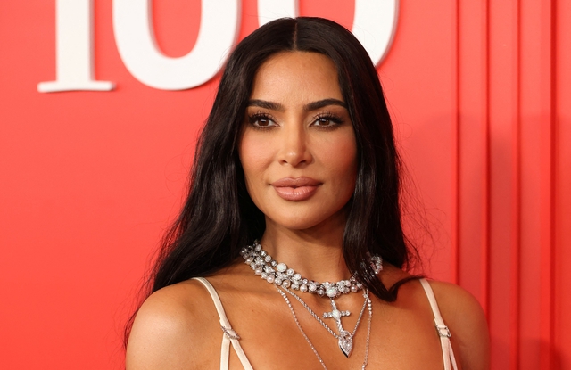 Paris Hilton 17 lần hủy hẹn phỏng vấn trong dự án mới của Kim Kardashian - Ảnh 1.