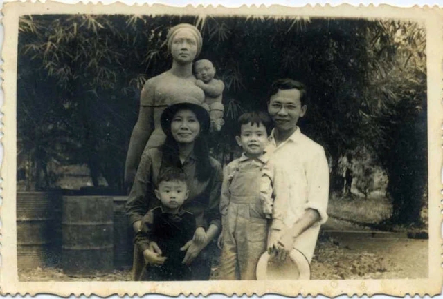 Tưởng nhớ thầy Nguyễn Lộc - Ảnh 1.